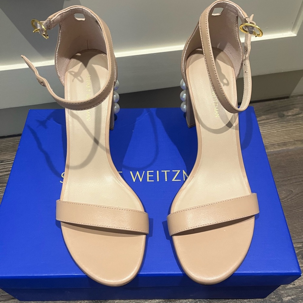 Stuart Weitzman pearl heels - Picture 3 of 6